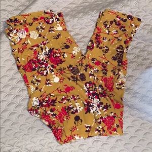 Lularoe Tall and Curvy Disney leggings